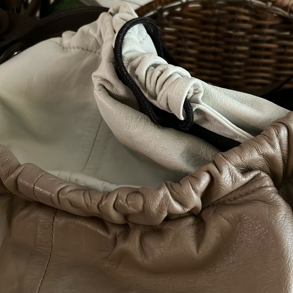 Huis Clos Shoulderbag/Tote/Crossbody🔥 - Picture 8 of 16